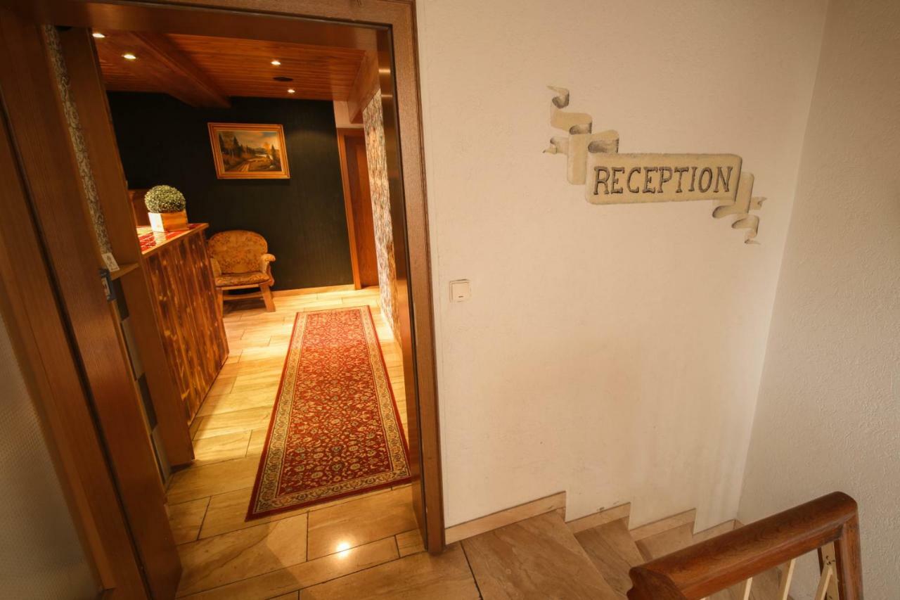 Hotel Kraus Билефельд Экстерьер фото